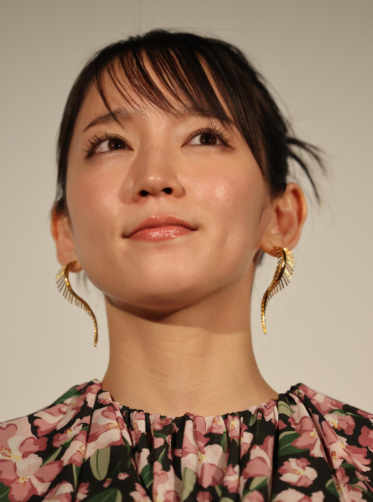 映画「アイスクリームフィーバー」完成披露舞台あいさつを行った吉岡里帆（撮影・野上伸悟）
