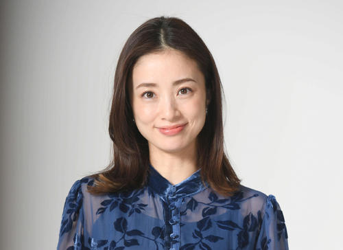 上戸彩（22年12月撮影）
