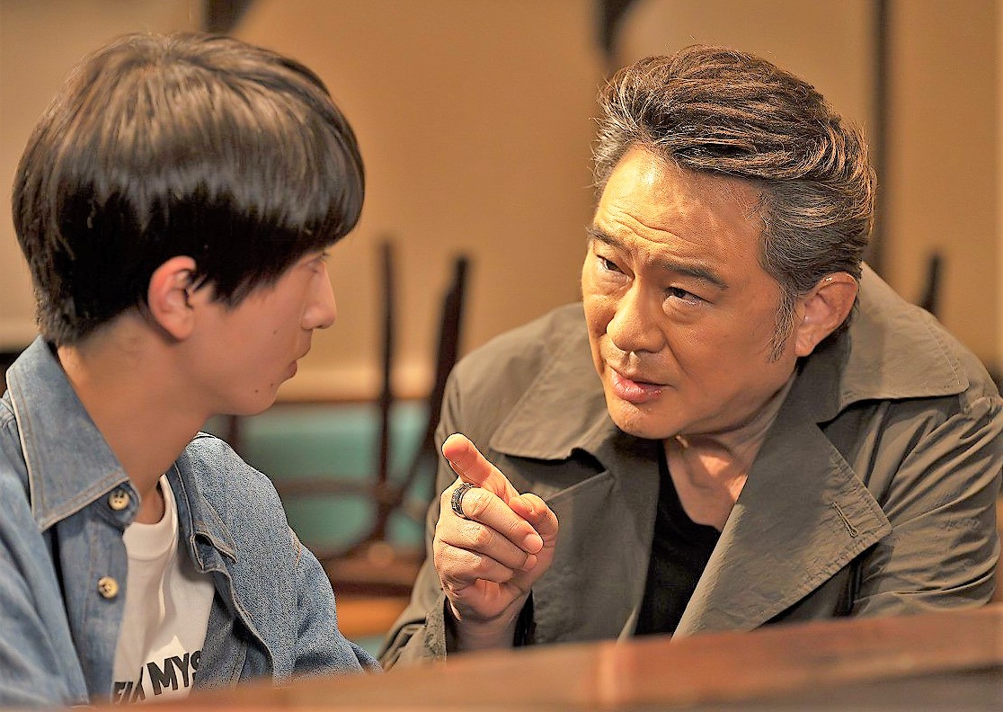 「テイオーの長い休日」に出演する、左から石原颯也、船越英一郎（C）東海テレビ