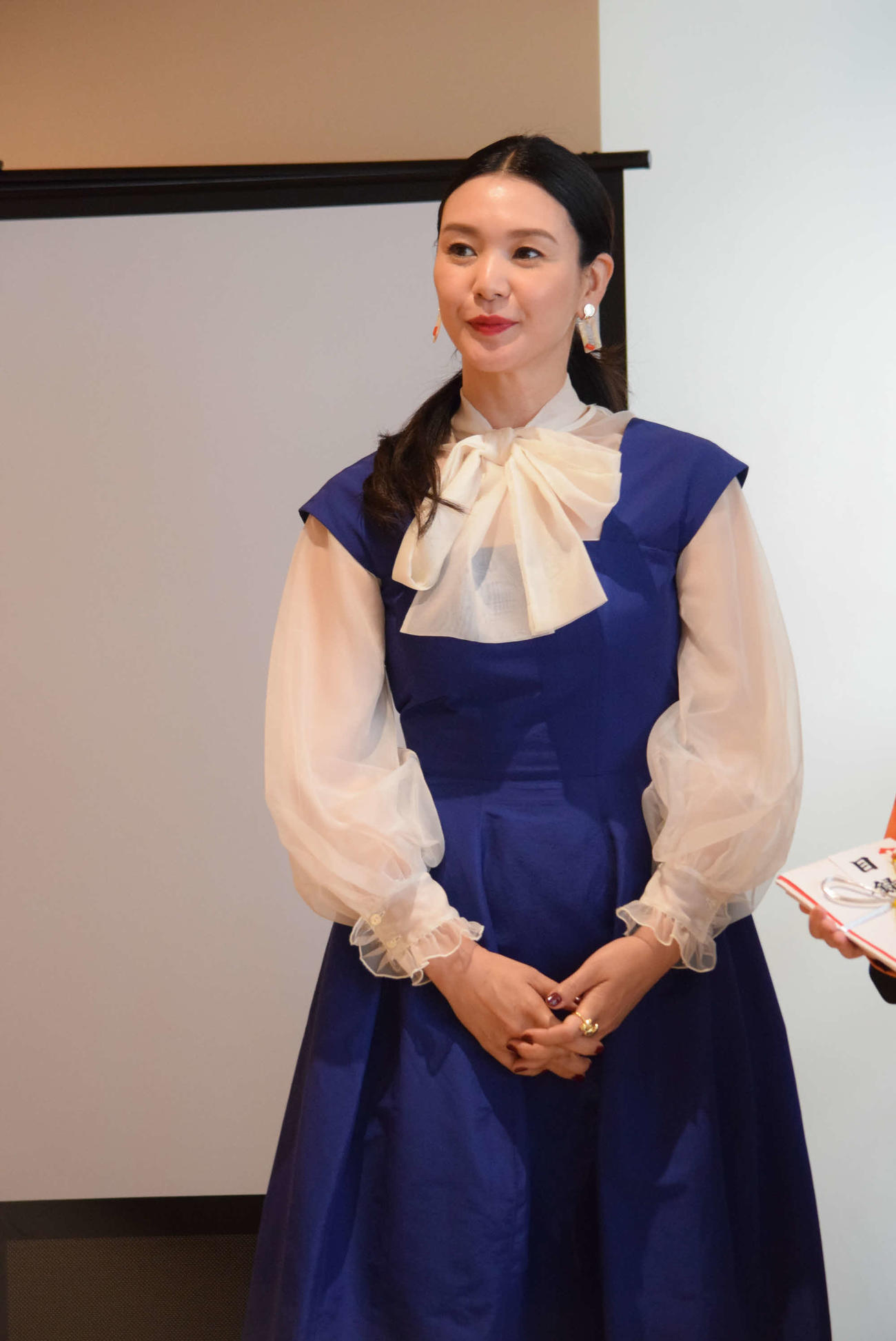 プレゼンターを務めた知花くらら（撮影・阪口孝志）