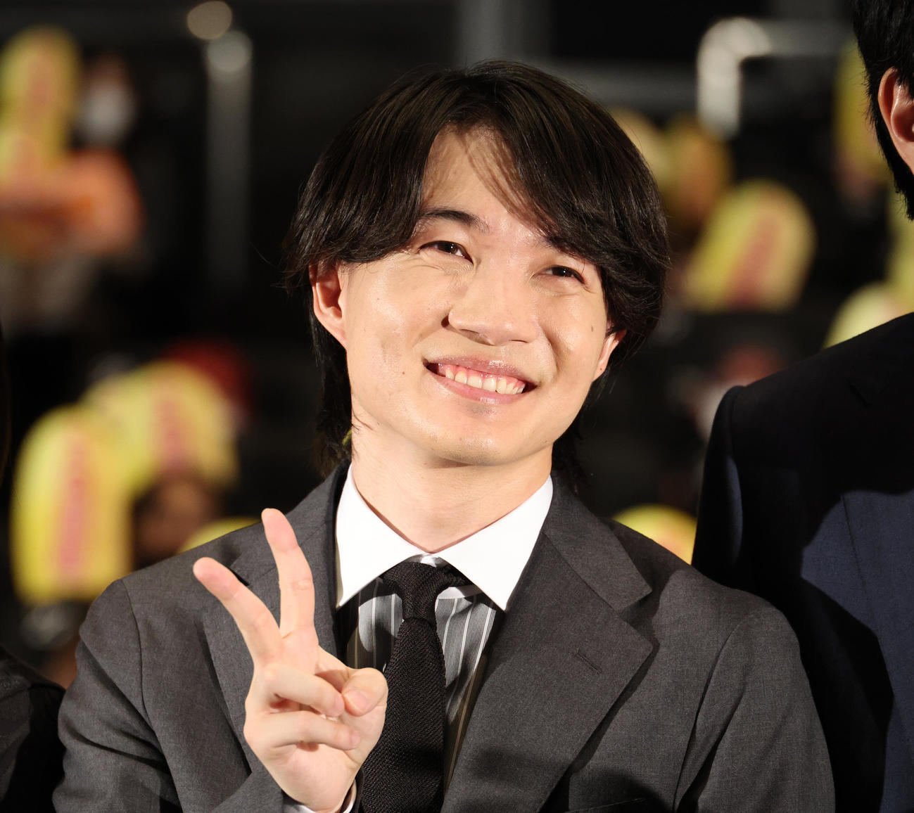 映画「大名倒産」公開初日舞台あいさつを行った神木隆之介（撮影・中島郁夫）