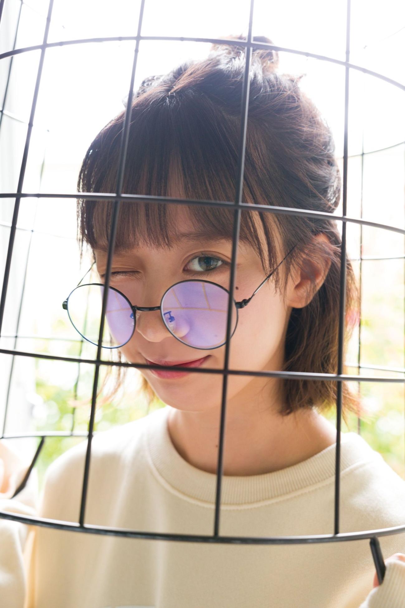 yamiのファースト写真集「yammy！」のイメージカット　撮影Takeo Dec．／講談社