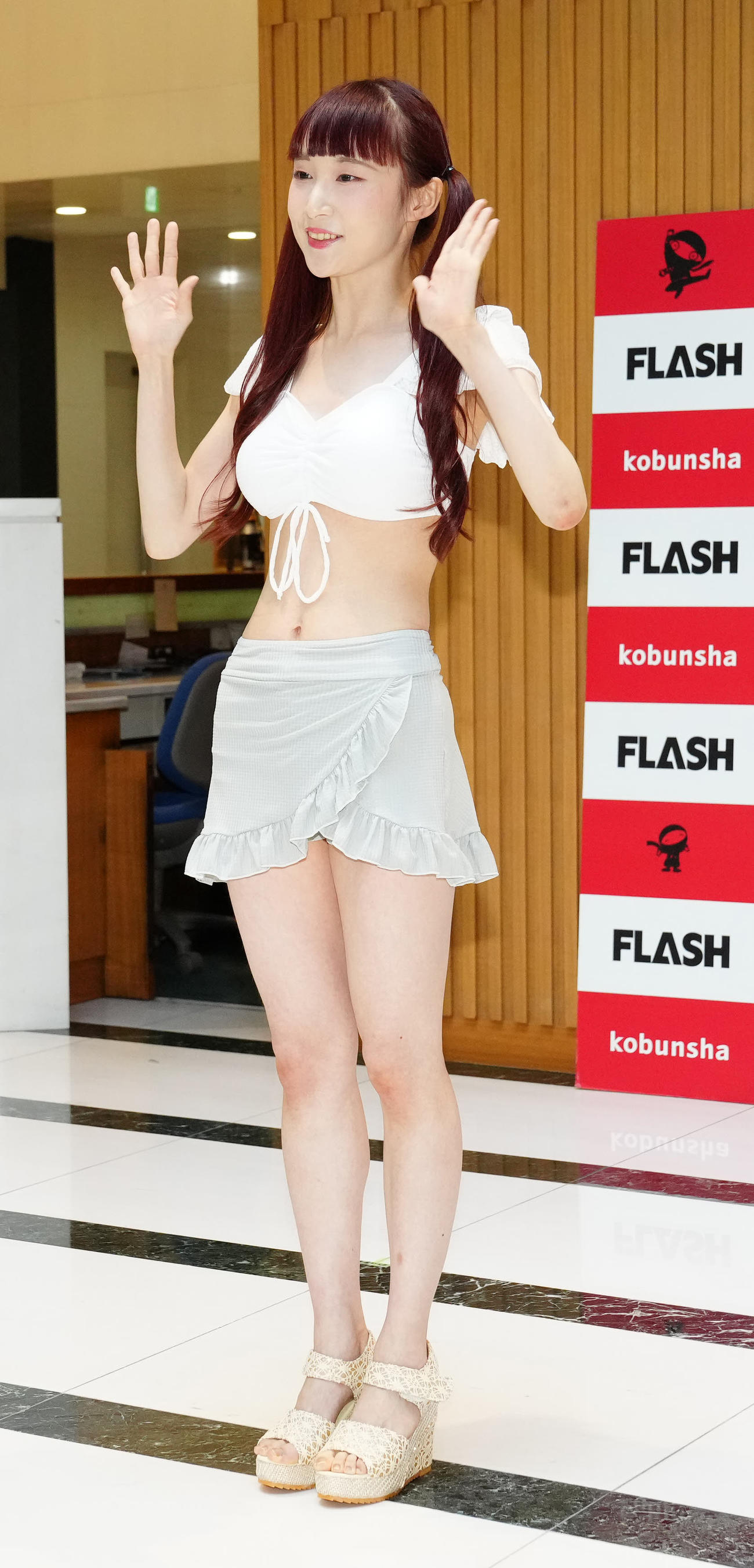 「ミスFLASH2024選考オーディション候補者50名」発表会見に臨むルル（撮影・江口和貴）