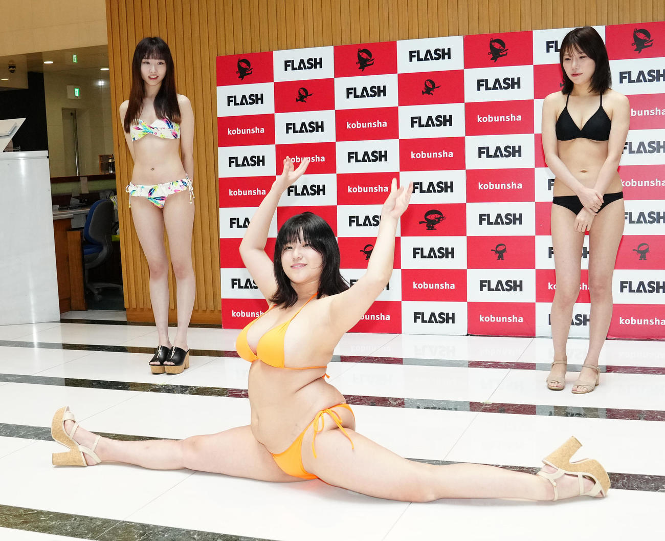 「ミスFLASH2024選考オーディション候補者50名」発表会見に臨む朝野ナツ（撮影・江口和貴）