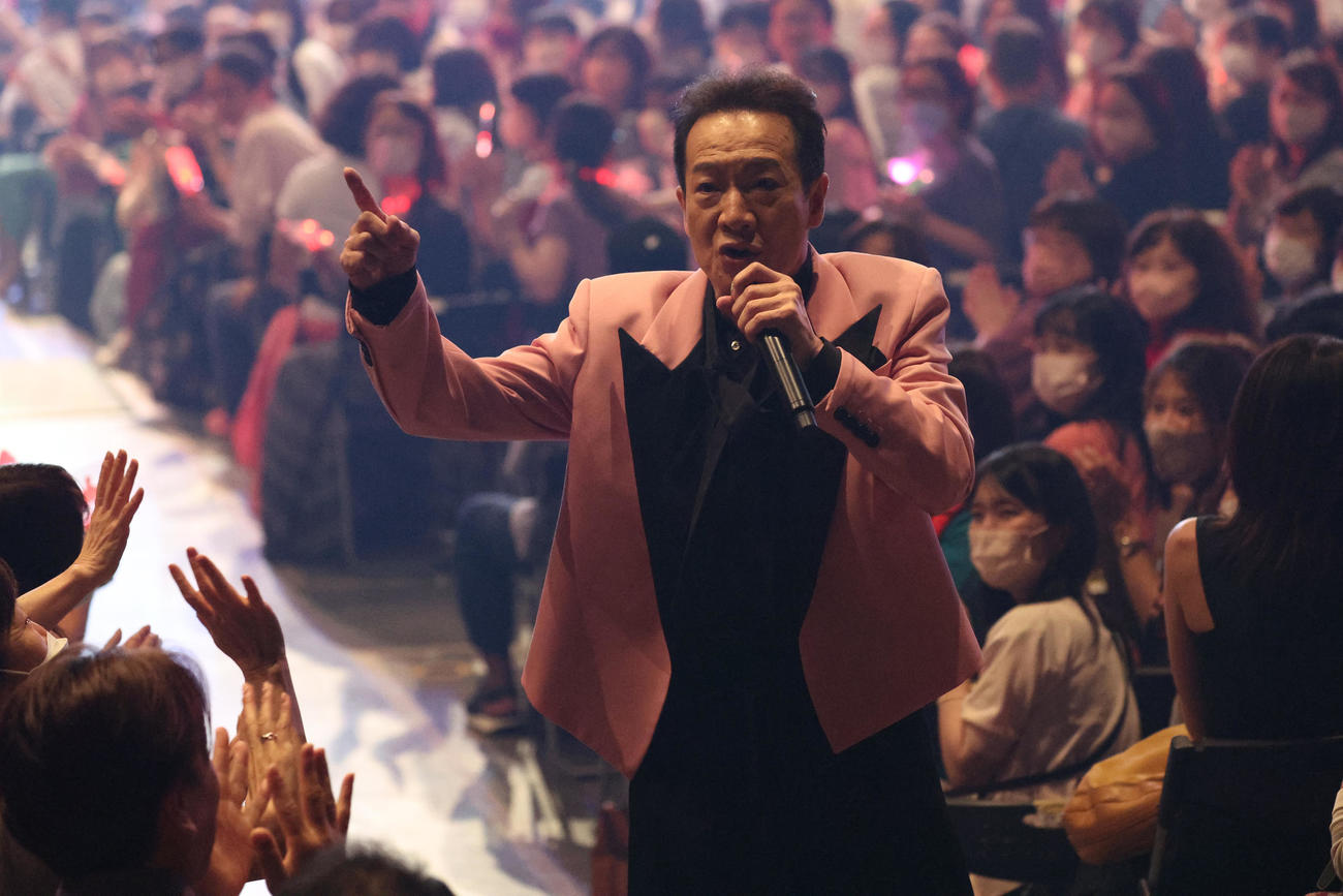 「ダンディライオン」リリースパーティーを開催した田原俊彦（撮影・中島郁夫）