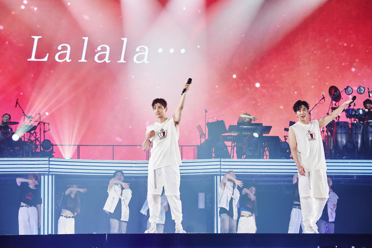 全国ツアー「東方神起　LIVE TOUR 2023～CLASSYC～」東京ドーム公演を開催した東方神起