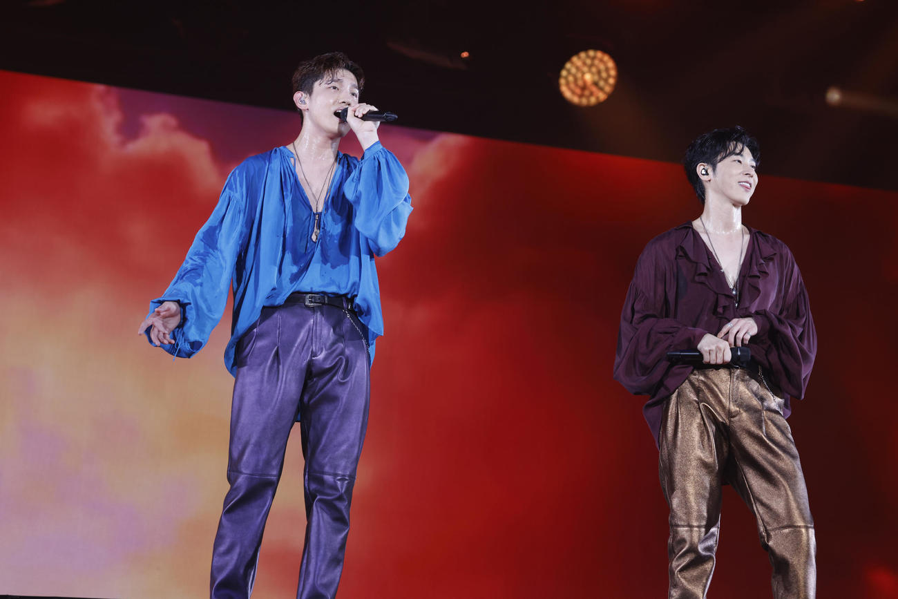 全国ツアー「東方神起　LIVE TOUR 2023～CLASSYC～」東京ドーム公演を開催した東方神起