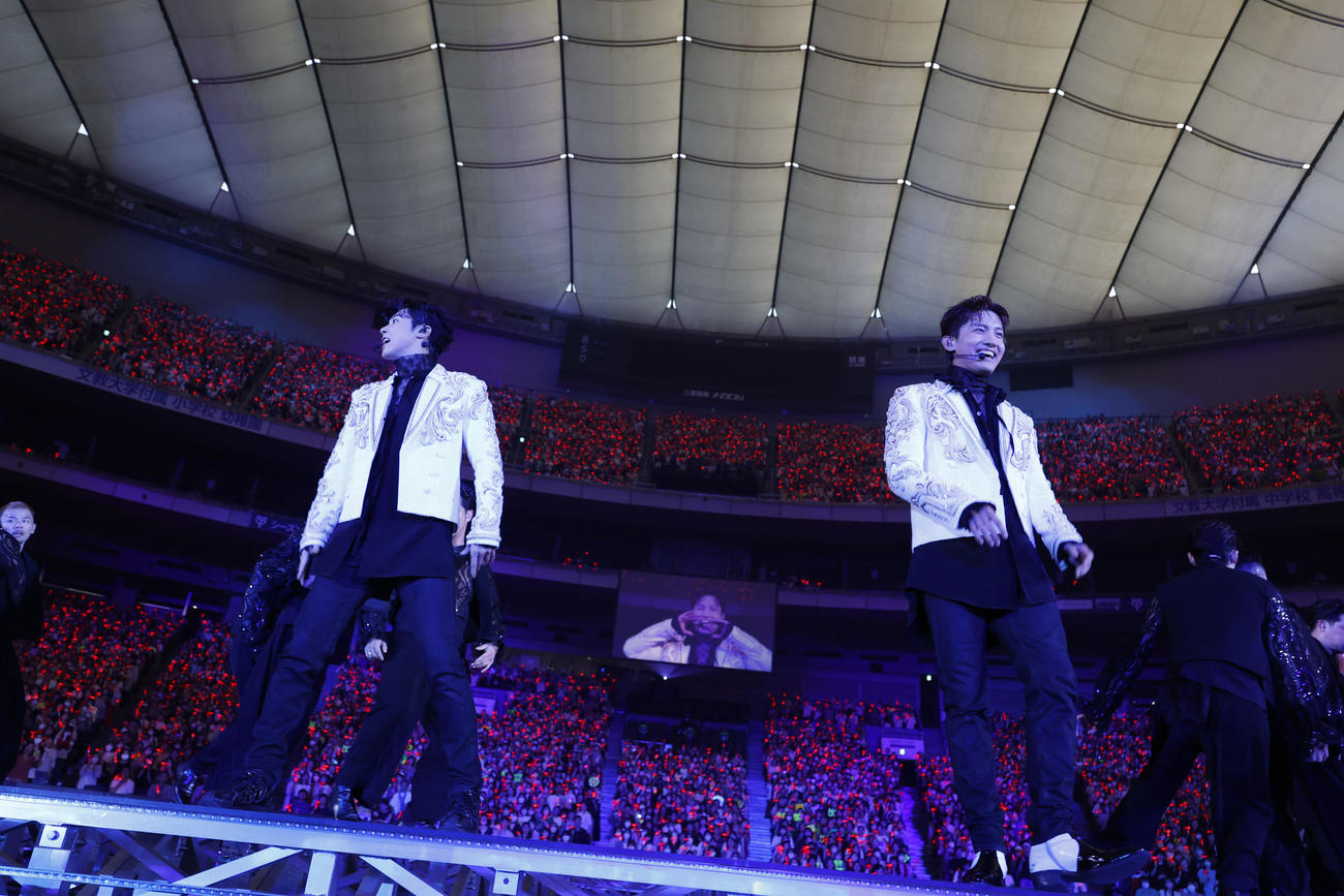 全国ツアー「東方神起　LIVE TOUR 2023～CLASSYC～」東京ドーム公演を開催した東方神起