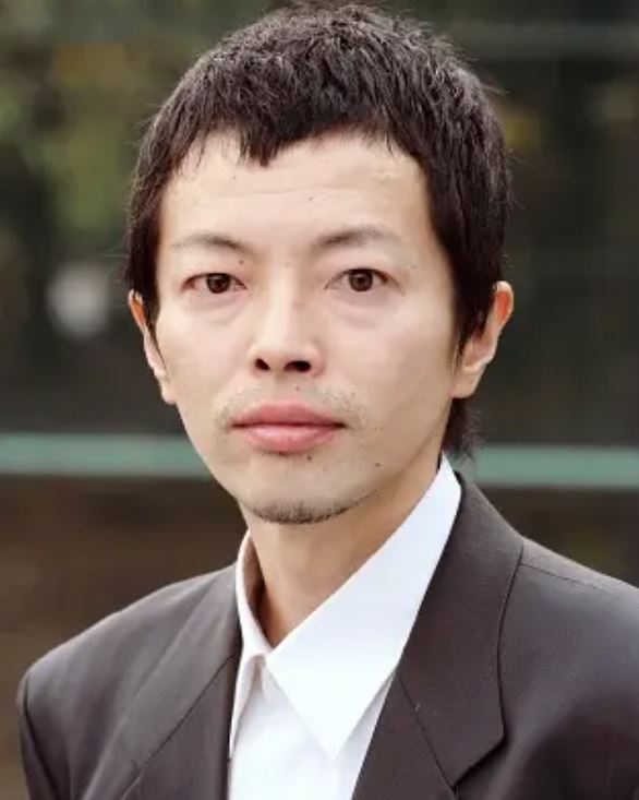 佐藤仁さん（所属事務所STRAYDOG PROMOTION公式サイトから）