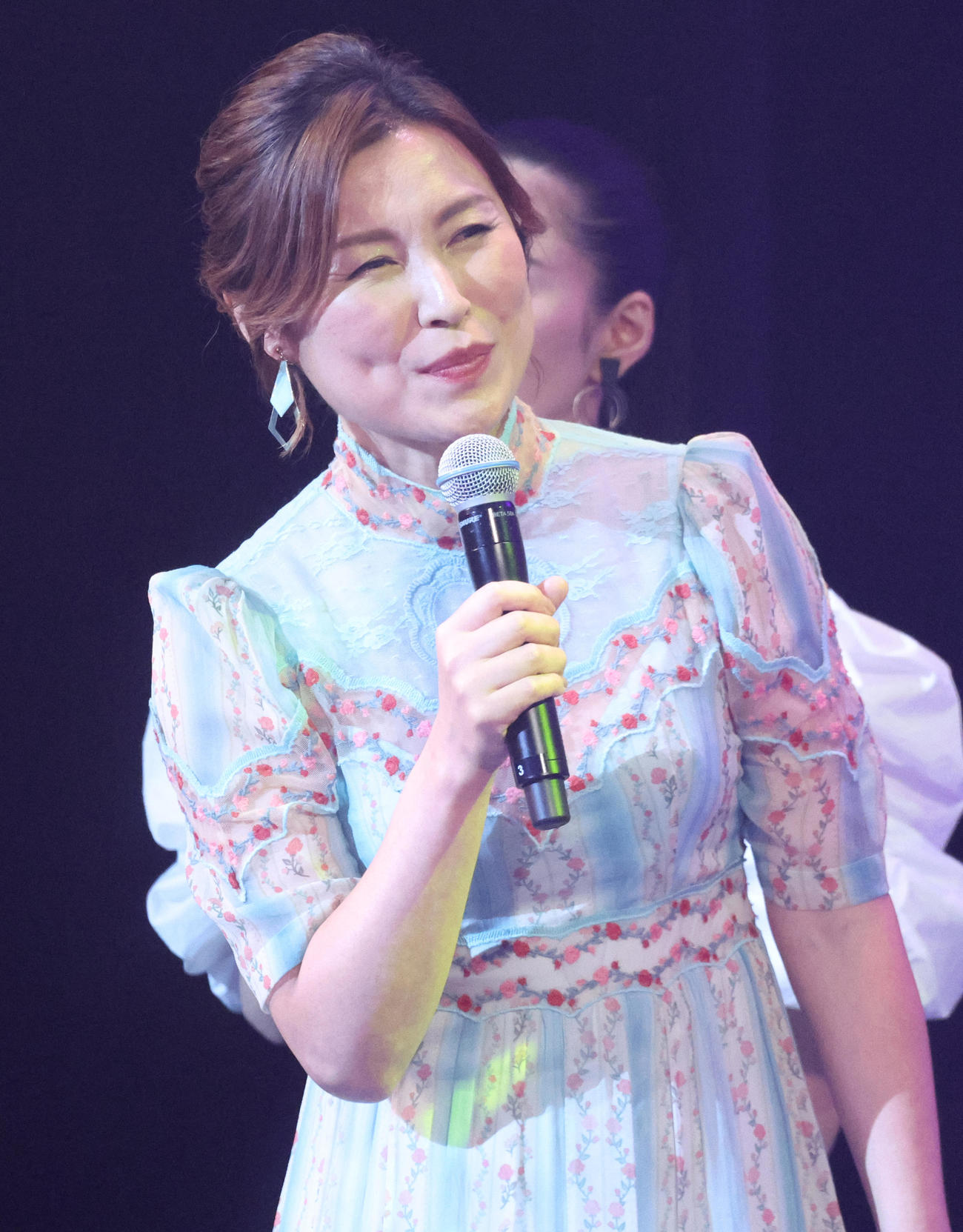 北島三郎の三女・水町レイコ（撮影・中島郁夫）