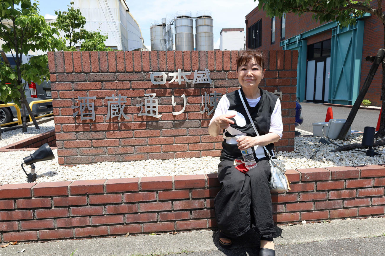 ファンとの交流イベントでウオーキングも行った中村美律子