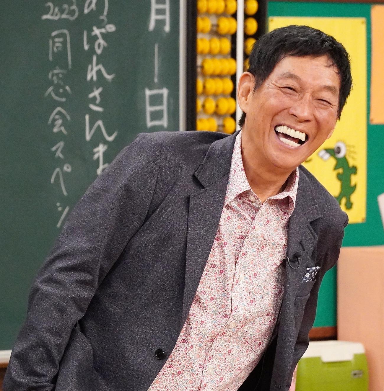 「あっぱれさんま大先生2023同窓会スペシャル」に出演する明石家さんま（C）フジテレビ