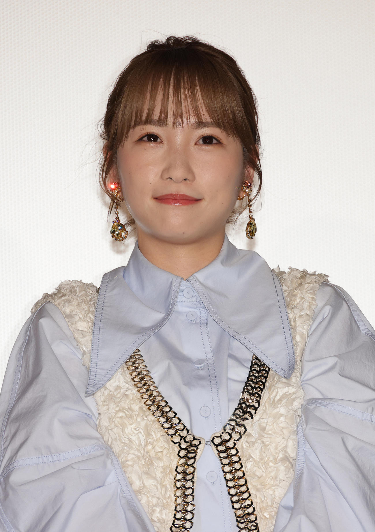 川栄李奈（22年4月撮影）