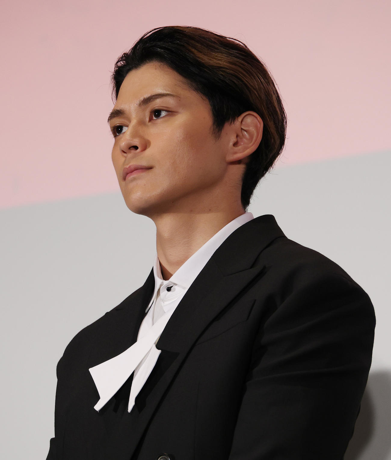 映画「東京リベンジャーズ2」公開記念舞台あいさつを行った眞栄田郷敦（撮影・中島郁夫）