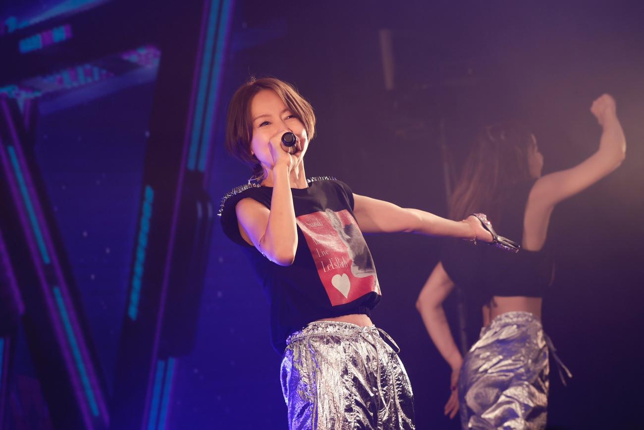 デビュー25周年ライブ「Ami Suzuki 25th Anniversary Live～Let’s Party～」を開催した鈴木亜美