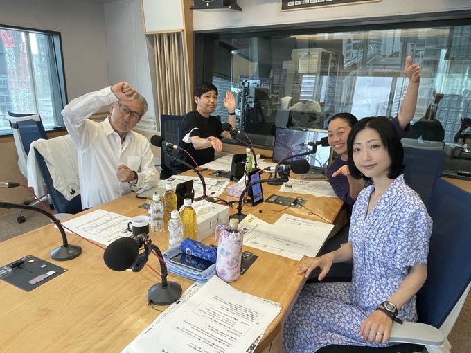 文化放送「大竹まこと　ゴールデンラジオ！」で仕事復帰した壇蜜（右）