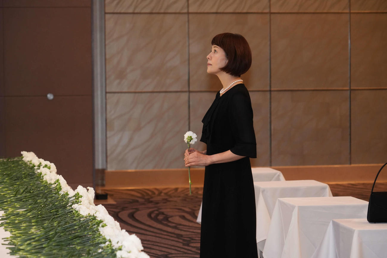 東映元社長の手塚治さんのお別れ会に参列した沢口靖子
