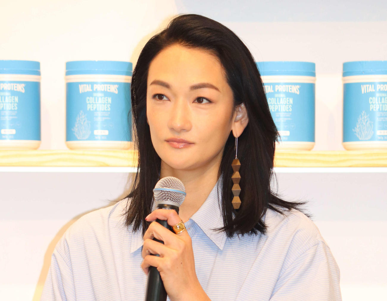冨永愛（2022年7月撮影）