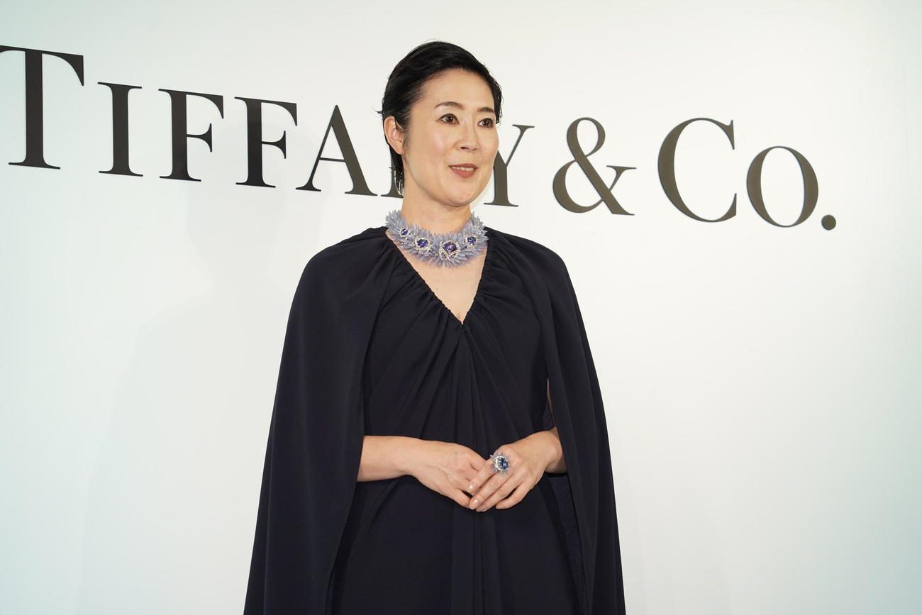 「ティファニー銀座本店　リニューアルオープニングセレモニー」に出席した寺島しのぶ（撮影・佐藤勝亮）