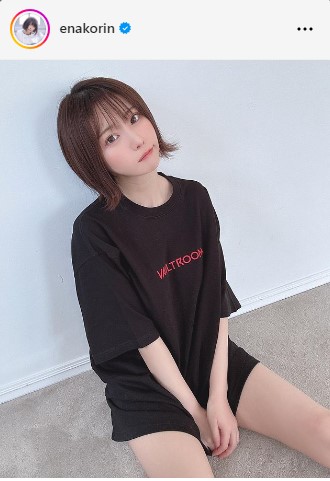 えなこのインスタグラムから