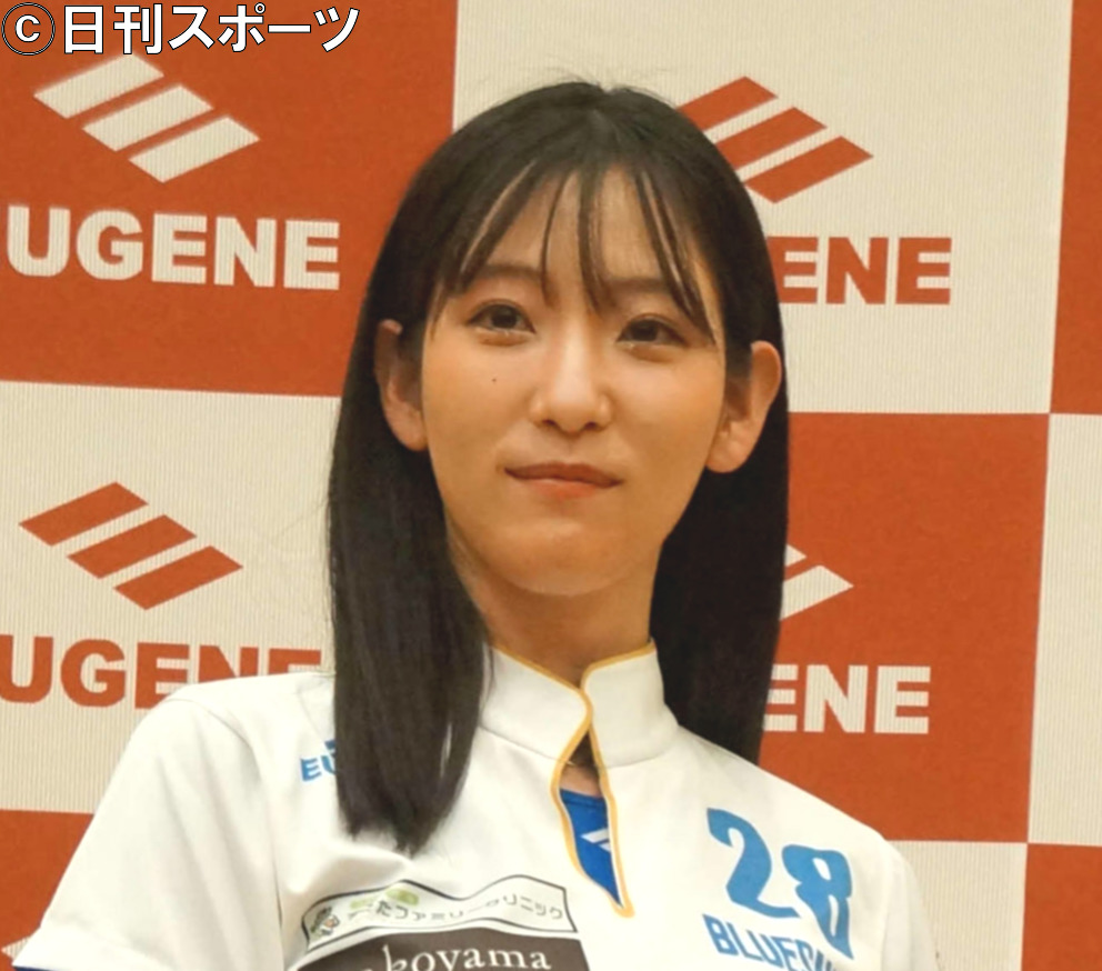 椿梨央