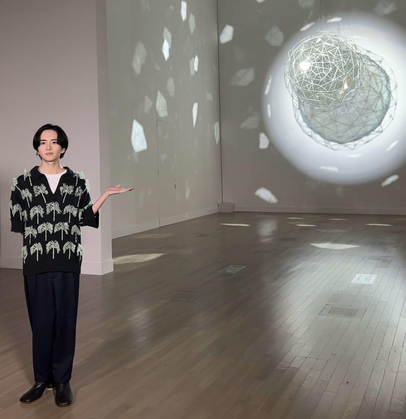 「テート美術館展　光一ターナー、印象派から現代へ」の取材会に出席した板垣李光人（撮影・松尾幸之介）