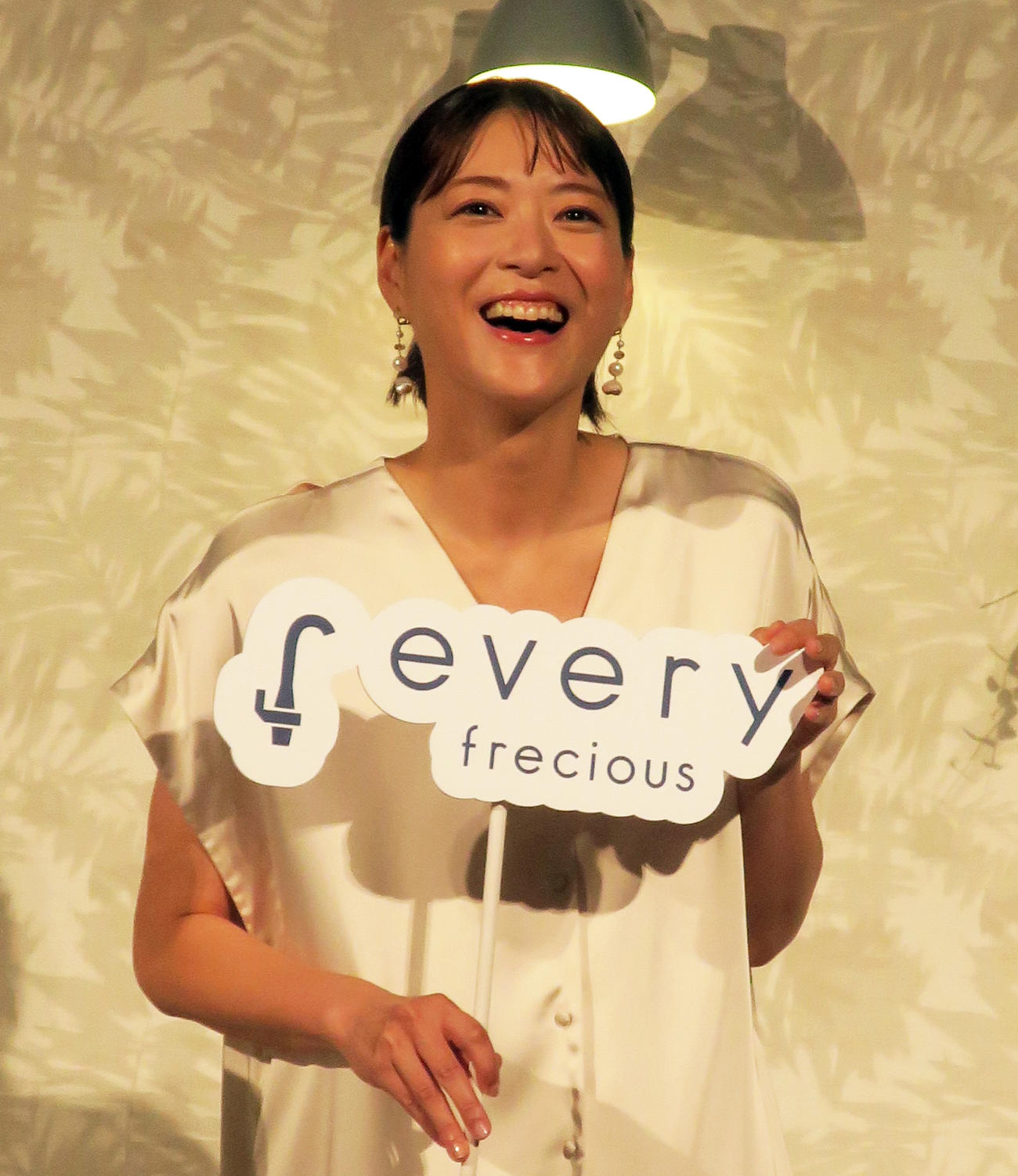 「every frecious」ブランドアンバサダーお披露目会に登場した上野樹里