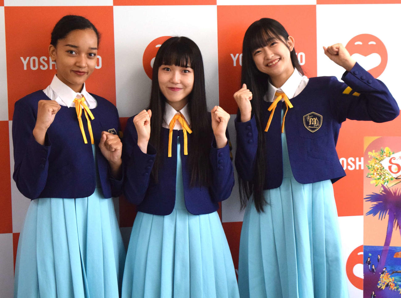 左から、すずきみあいムェンドワ、いわむらゆきね、ちばひなの（撮影・阪口孝志）