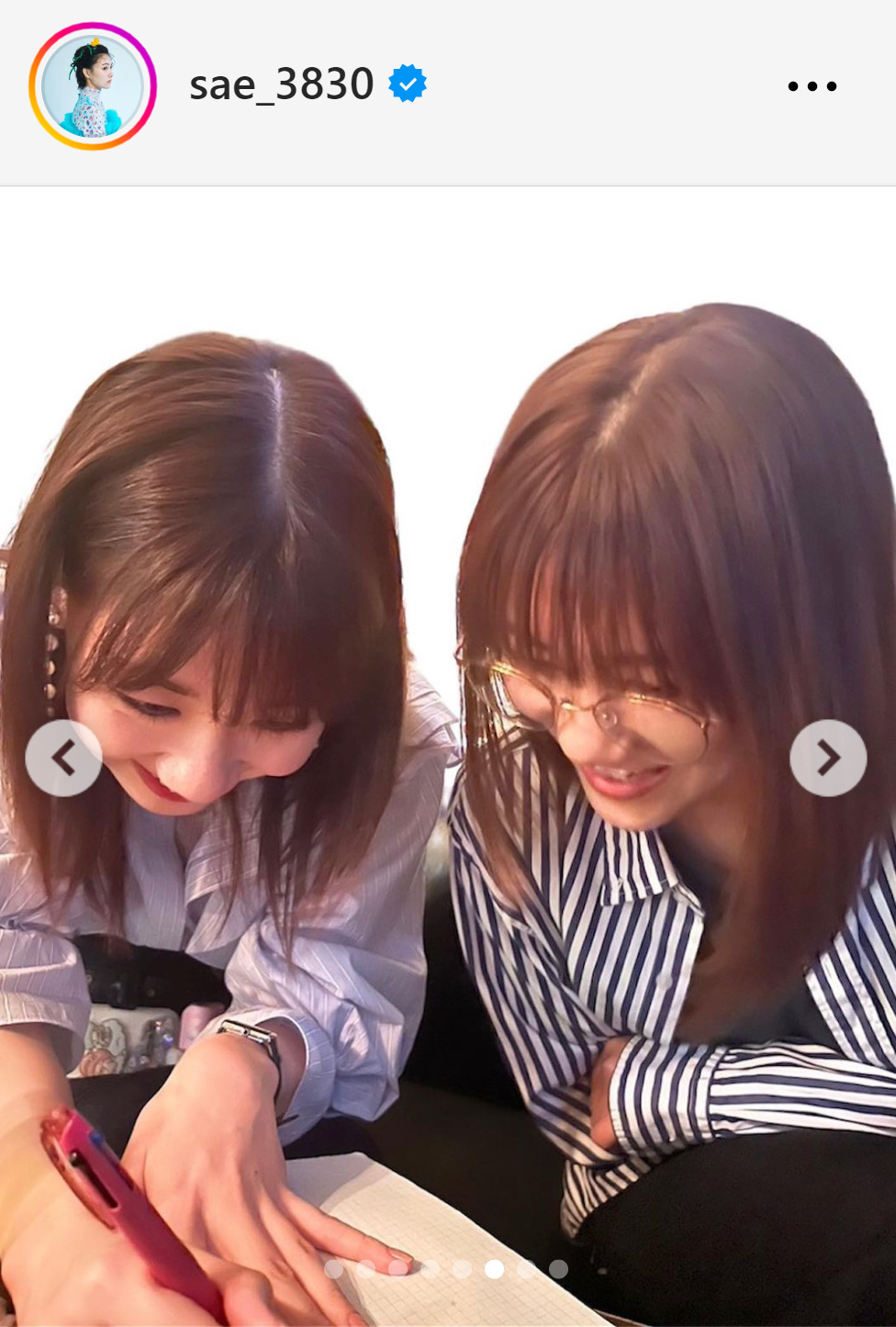 柏木由紀（左）とのツーショットを公開した宮澤佐江（宮澤佐江のインスタグラムから）
