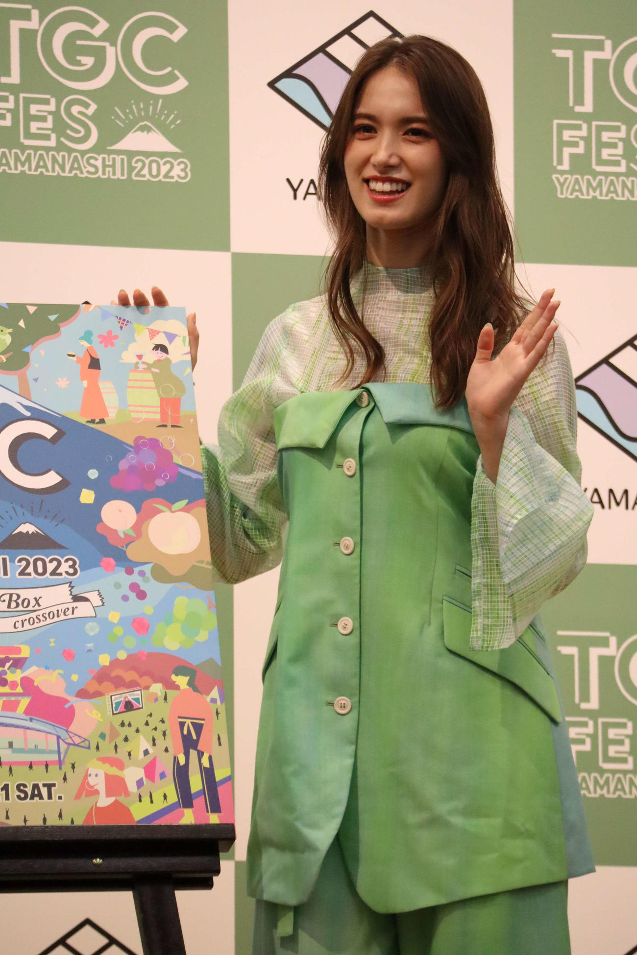「TGC FES YAMANASHI2023」の記者発表会に出席したトラウデン直美