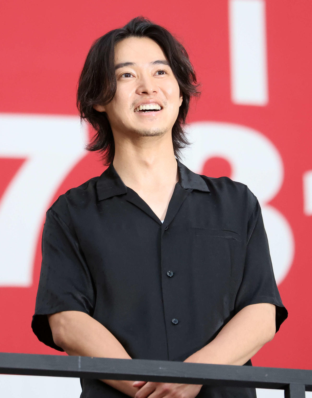 「キングダム　運命の炎」公開直前サプライズイベントに登壇し笑顔を見せる山崎賢人（撮影・鈴木正人）