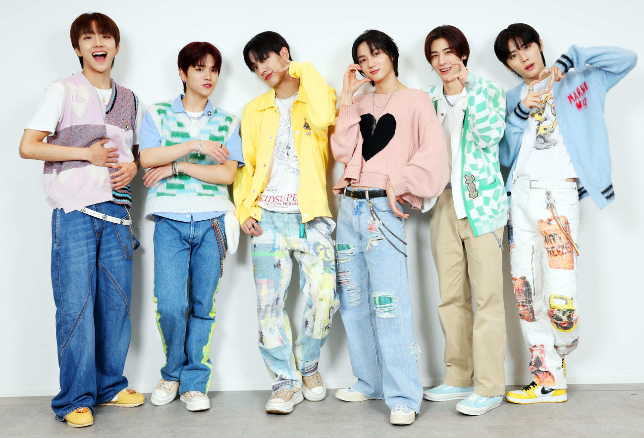 初来日を果たしたBOYNEXTDOOR。左からWOONHAK、RIWOO、JAEHYUN、SUNGHO、LEEHAN、TAESAN（撮影・野上伸悟）