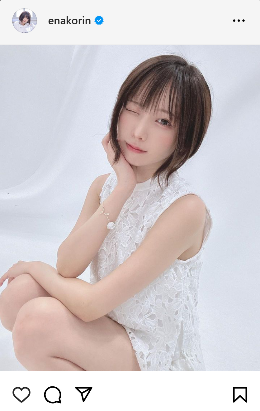 えなこのインスタグラムから