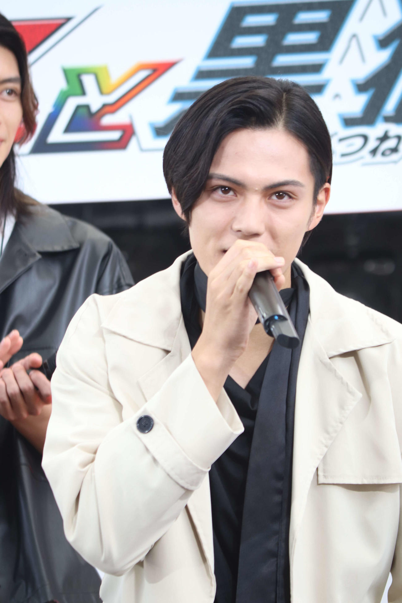 映画「仮面ライダーギーツ4人のエースと黒狐」公開直前スペシャルイベントに登壇した簡秀吉（撮影・加藤理沙）