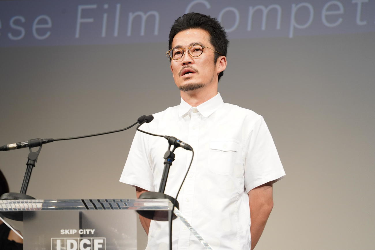 「SKIPシティ国際Dシネマ映画祭」の表彰式に出席した中野量太監督（撮影・佐藤勝亮）