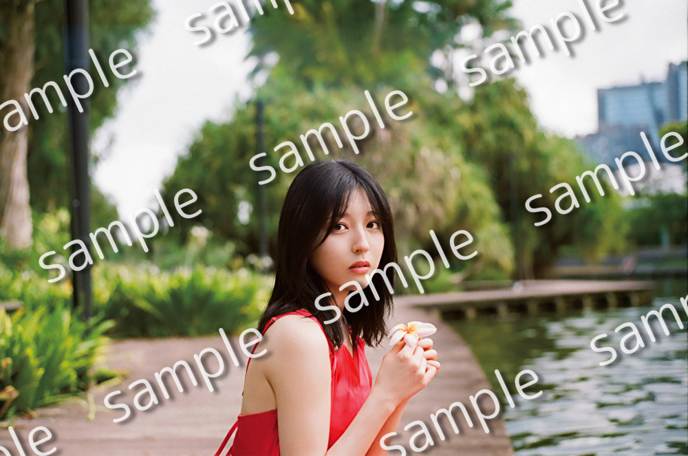 乃木坂46早川聖来の卒業記念写真集「また、いつか」の書店特典