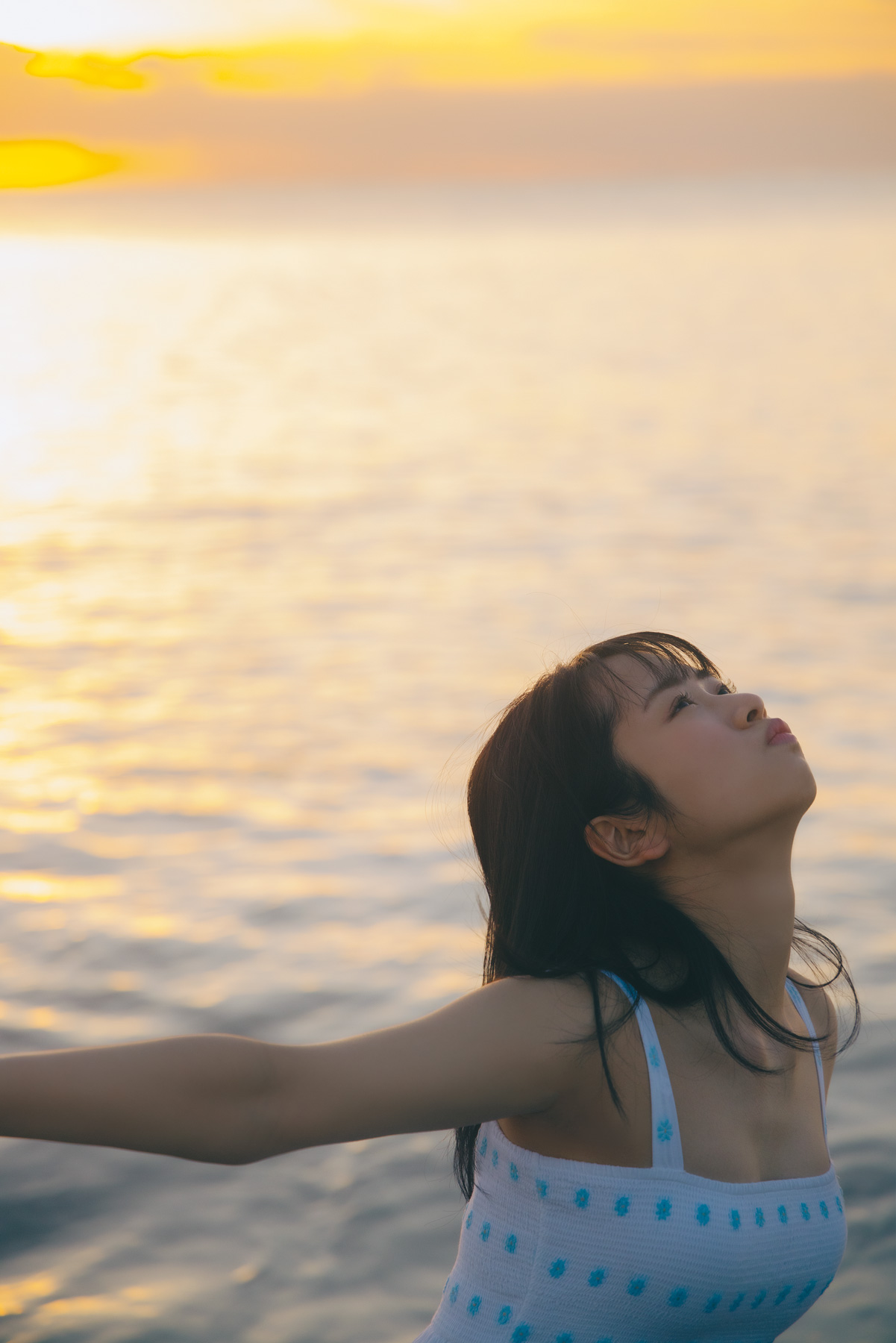 日向坂46上村ひなのファースト写真「そのままで」の先行カット