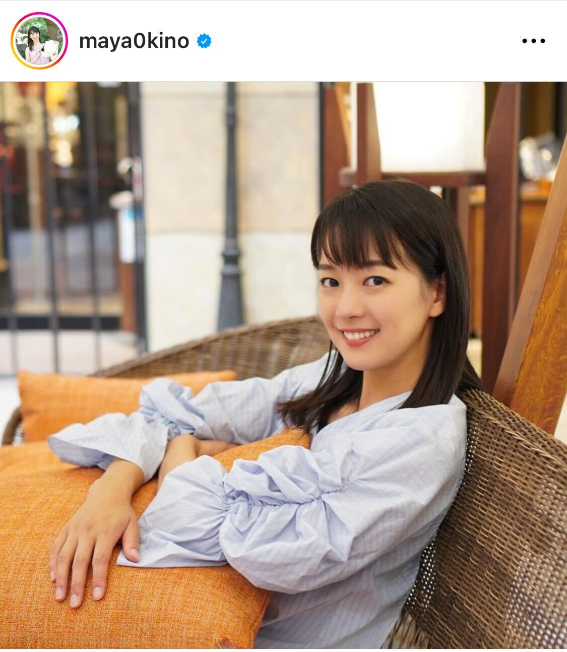 リラックスした表情をみせるテレビ朝日の紀真耶アナ（紀真耶アナのインスタグラムから）
