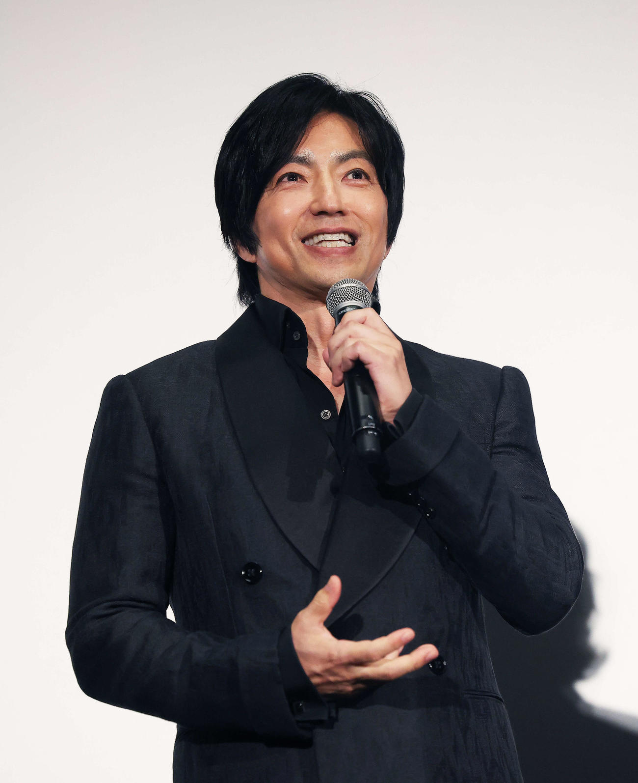 映画「キングダム　運命の炎」初日舞台あいさつに臨む大沢たかお（撮影・河田真司）