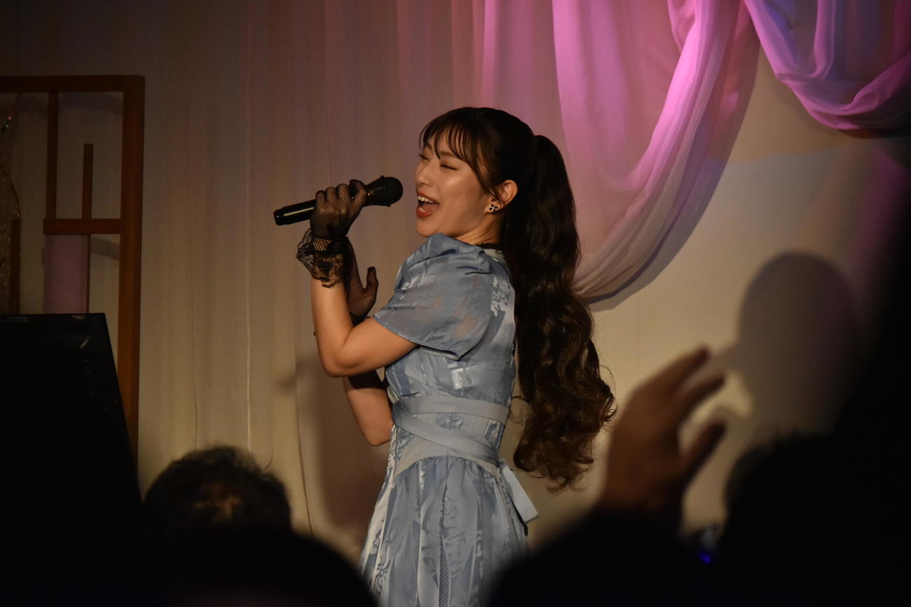 デビュー5周年記念バースデーライブを開催した藤井香愛