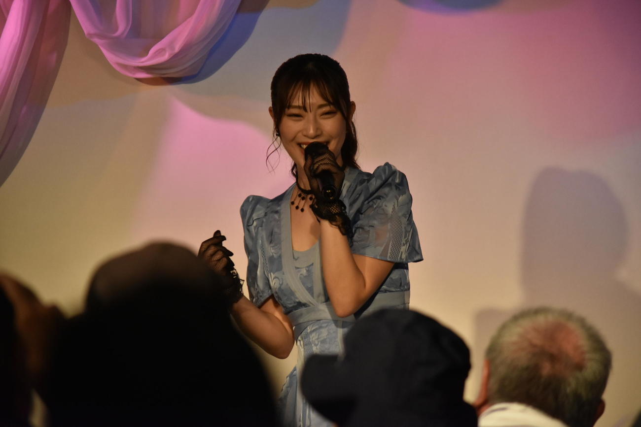デビュー5周年記念バースデーライブを開催した藤井香愛