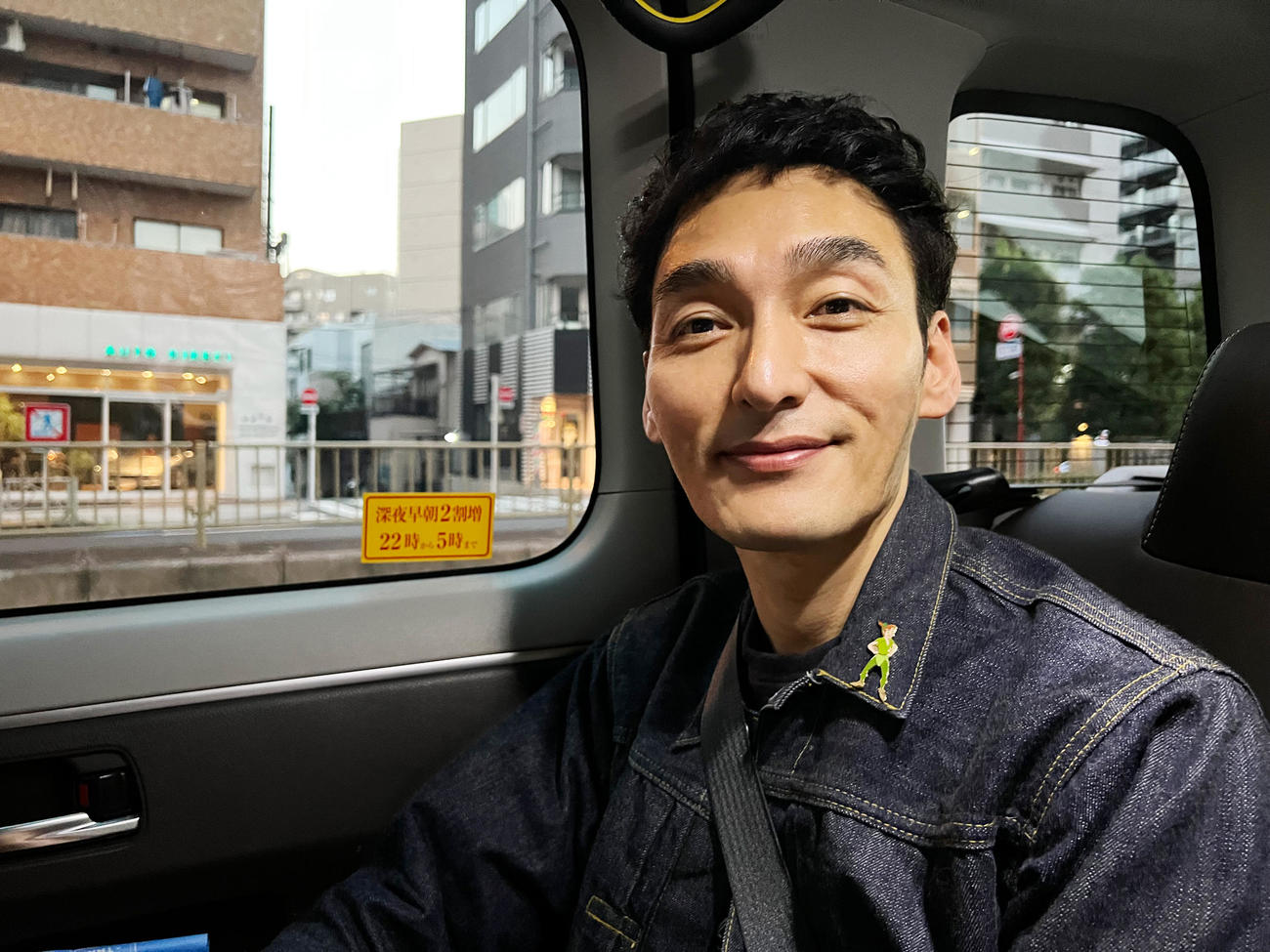 「72分タクシー～出発進行編～」に出演する草なぎ剛