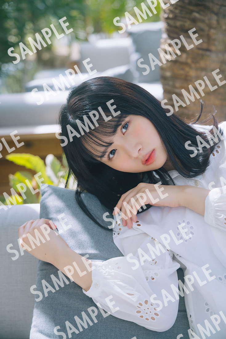 日向坂46上村ひなのファースト写真「そのままで」の特典ポストカード