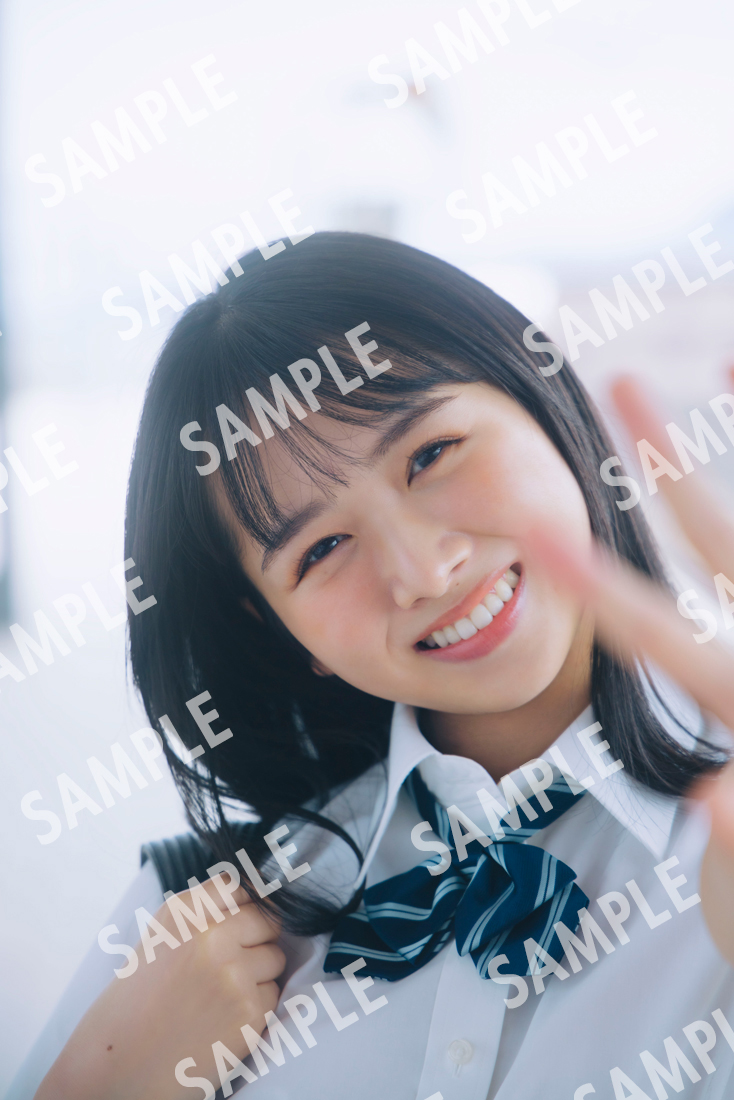 日向坂46上村ひなのファースト写真「そのままで」の特典ポストカード