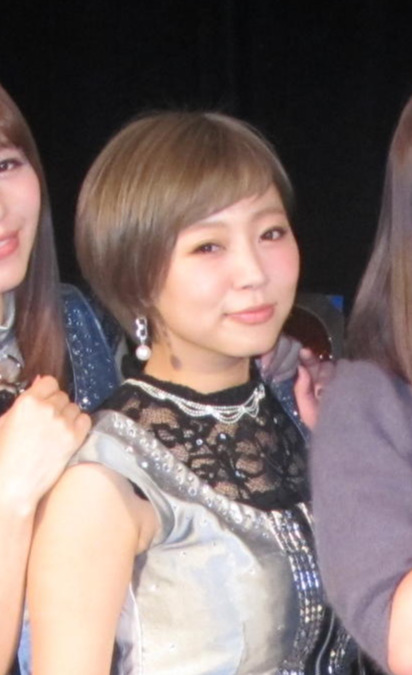 橋本愛奈（2016年1月撮影）