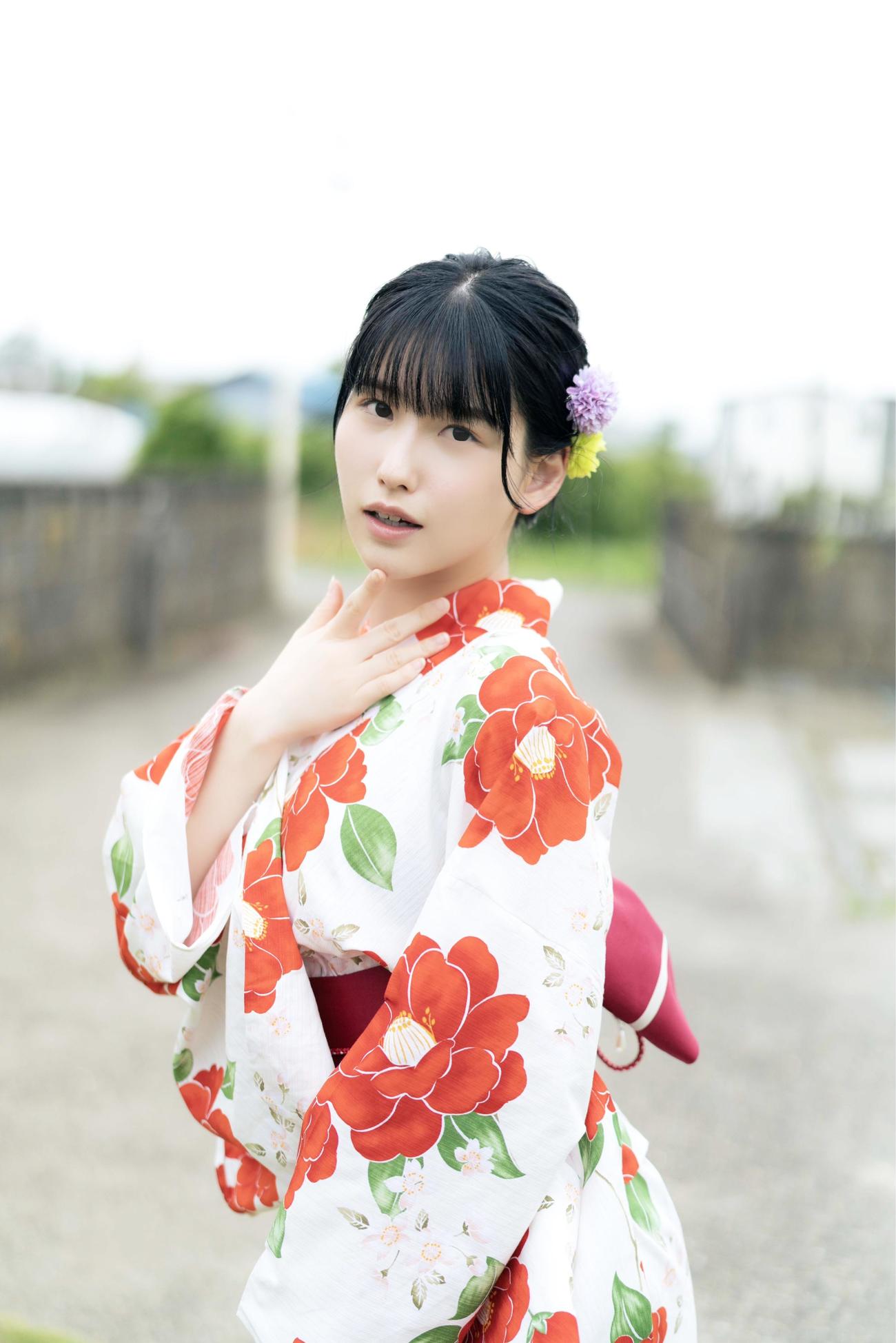 「週刊プレイボーイ」のグラビアに登場した＃2i2森嶋あんり(C)集英社／週刊プレイボーイ／撮影　カノウリョウマ