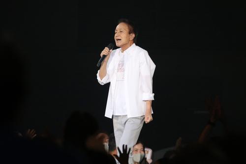 小田和正「大谷君がホームランを打つと一日中、元気」75歳11カ月で最年