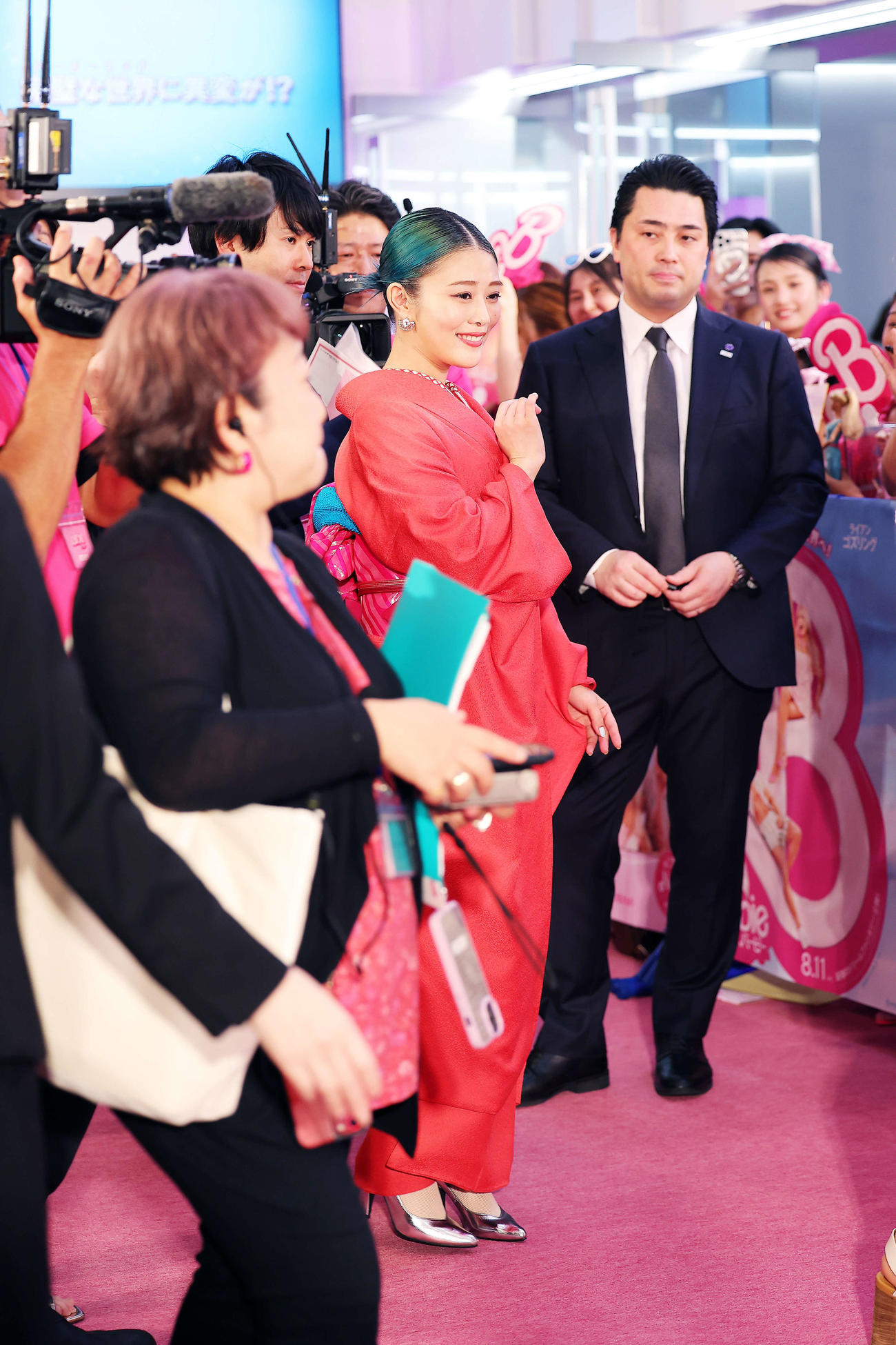 映画「バービー」ジャパンプレミアイベントに着物姿で臨む高畑充希（撮影・河田真司）