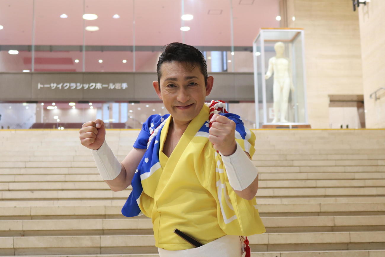 地元の岩手・盛岡市で開催された「盛岡さんさ踊り」に参加した福田こうへい