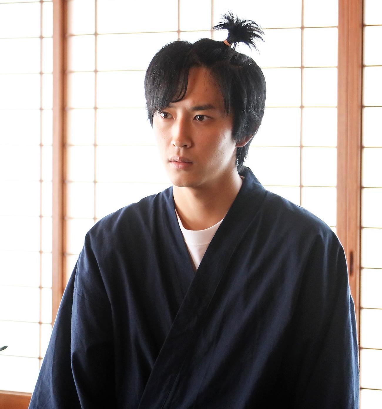 「ばらかもん」に出演する杉野遥亮（C）フジテレビ